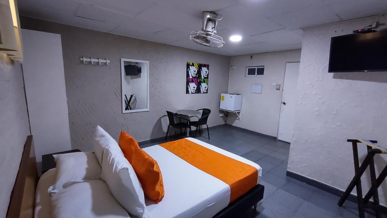 Hotel Casa Boston Inn Баранкила Екстериор снимка