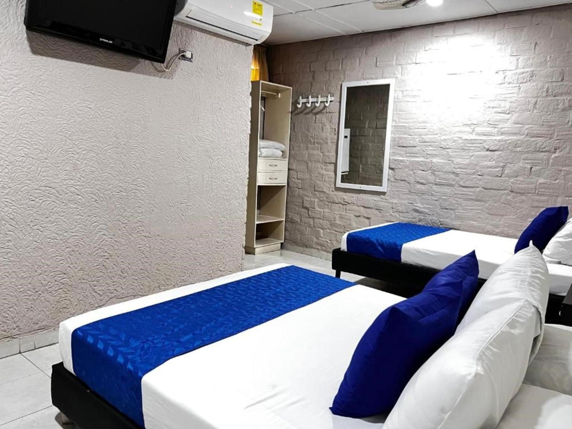 Hotel Casa Boston Inn Баранкила Екстериор снимка
